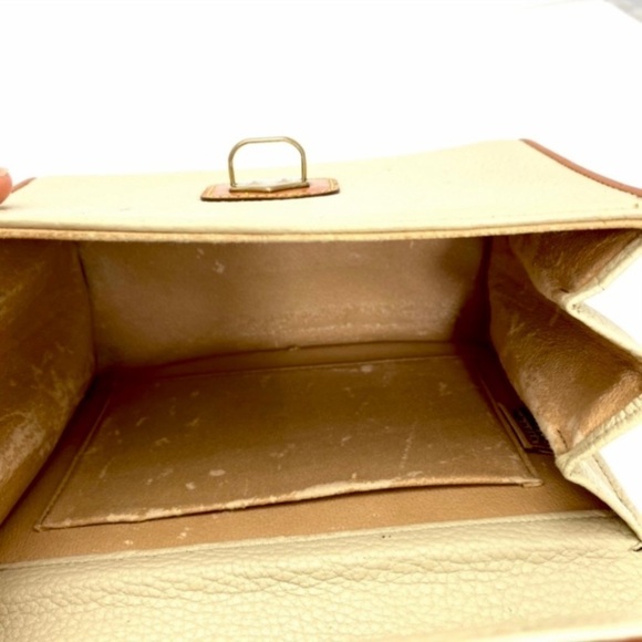 DOONEY & Bourke Vintage Leather Mini Crossbody Bag in Vanilla Cream White - Picture 12 of 13